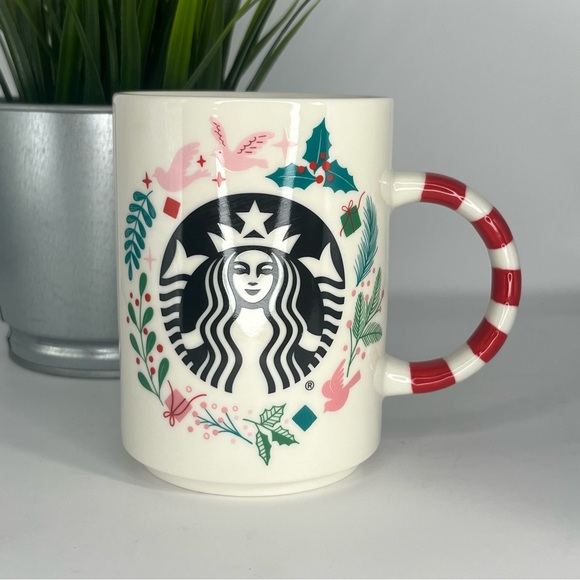 Starbucks Holiday 2018 Turtle Doves Wreath + Logo Candy Cane Handle Mug 12oz - Picture 1 of 7